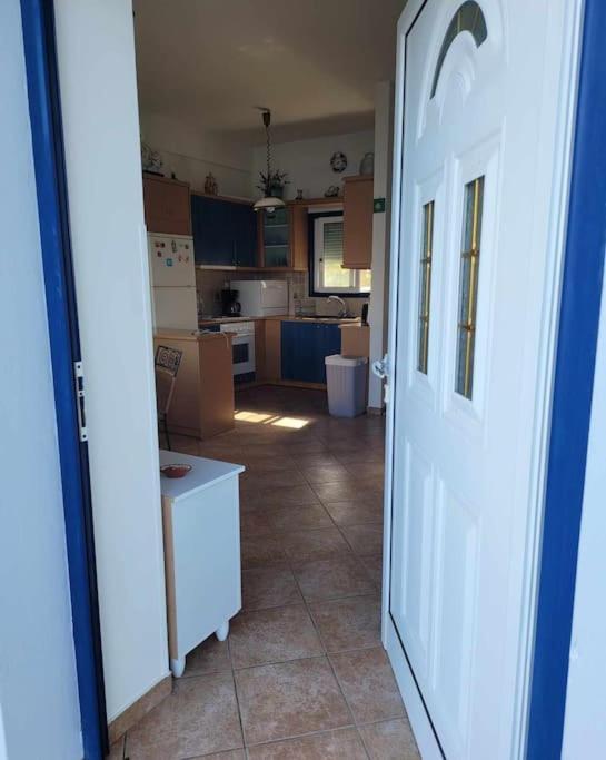 Ocean Vista Retreat Villa Skala Polichnitou Екстериор снимка
